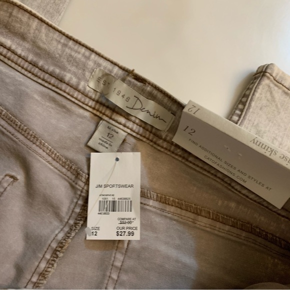 NWT Women’s Light Gray EST. 1948 Denim Hi-Rise Skinny Jeans - Picture 4 of 6